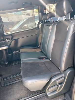 TOYOTA NOAH WXB Non-Hybrid,2019,2wd(WE DO H.P,DEPO 1.5M) image 4