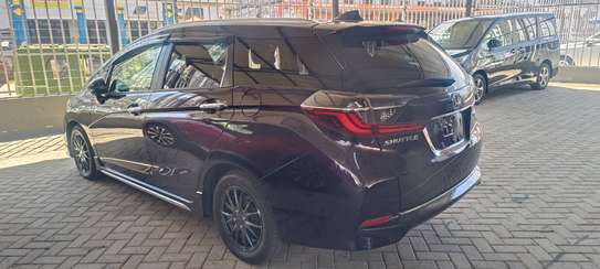 Honda Fit shuttle Hybrid purple 2019 image 10