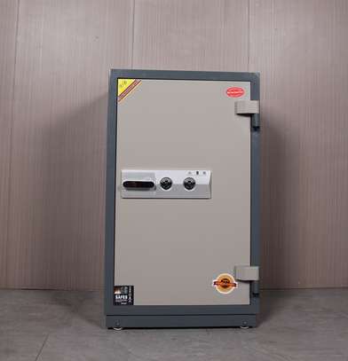 Office Safe : Fireproof Steel 70kg Executive Filing Safe: image 4