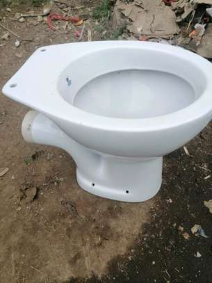 P  trap toilet image 1