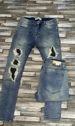 Skinny Designers Rugged and Slim fit Plain Jeans
30 to 38
Ksh.1500 image 1