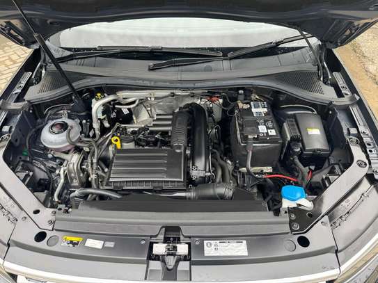 Volkswagen Tiguan s line image 10