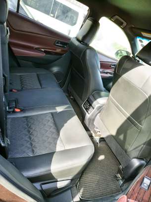 Toyota harrier maroon 2016 image 3