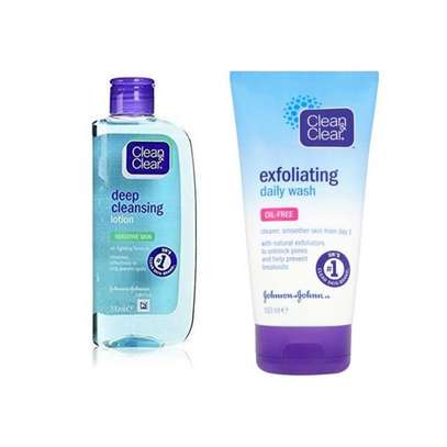 Clean & Clear Exfoliating Daily Wash + Deep Cleansing Lotion image 1