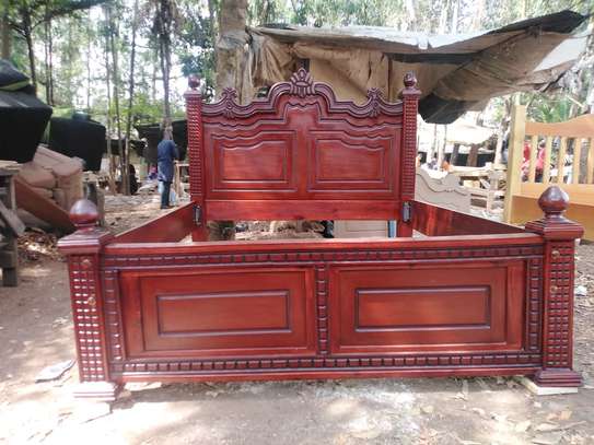 Queen Size Beds image 1