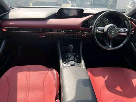 MAZDA 3 SkyactiveX Sunroof petrol 2019 image 9