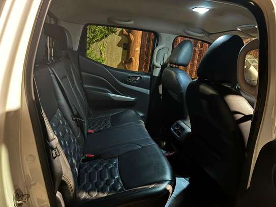 Nissan Navara 2021 image 3