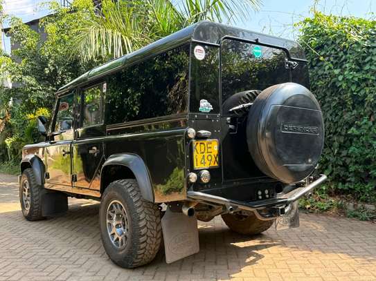 LAND ROVER DEFENDER.. image 11