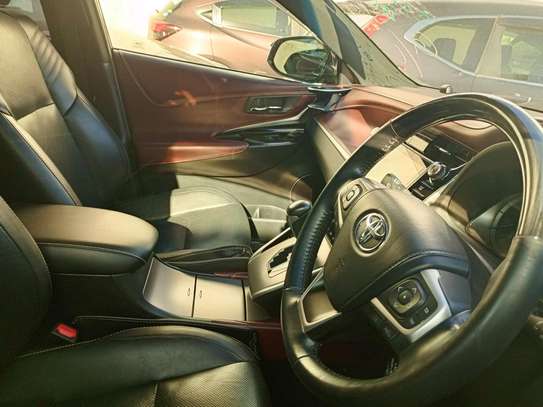 Toyota Harrier 2019 model hybrid image 6