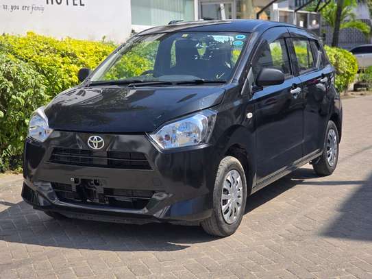 Toyota Compact Hatchback Black Fuel Efficient image 8