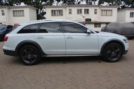 Audi A6 All Road Quattro, 2013, 80,000 Kms image 4