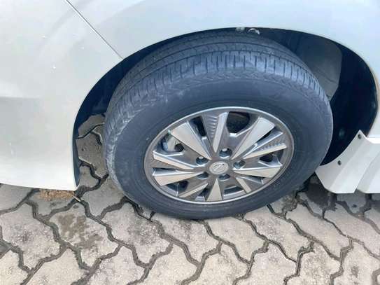 NISSAN SERENA HIGHWAY STAR E POWER 2019MODEL image 4