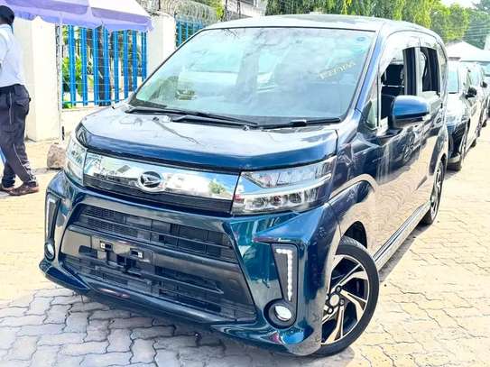 Daihatsu move custom image 3