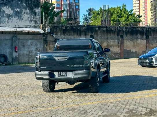 Toyota Pickup Truck Black Double Cab Powerful image 12