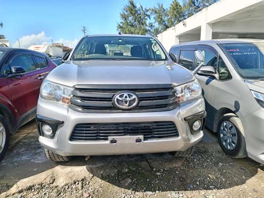 Toyota Hilux double cabin 2016 silver image 4