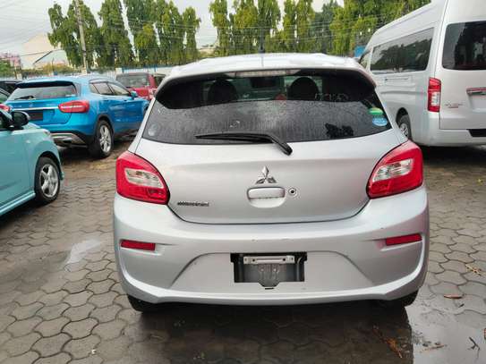 Mitsubishi mirage on good sale image 3