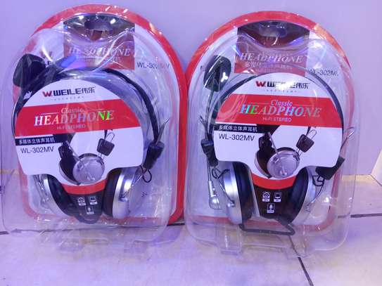 Headset With Noise Cancellation Mic image 1