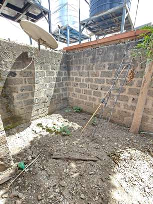 3 Bed House with Garden in Donholm image 13