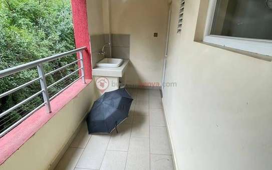 3 Bed Apartment with En Suite in Kilimani image 7