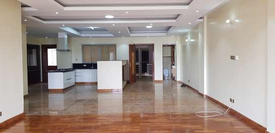 4 Bed Townhouse with En Suite at Mwingi Road image 20