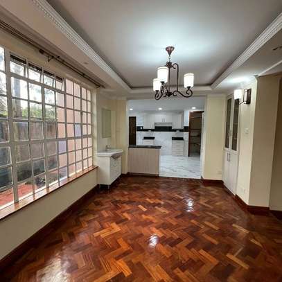 5 Bed Townhouse with En Suite in Lavington image 13