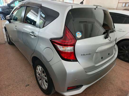 Nissan Note empower image 4