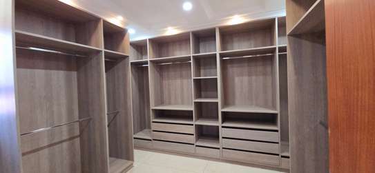 6 Bed House with En Suite at Muhoya Drive image 13