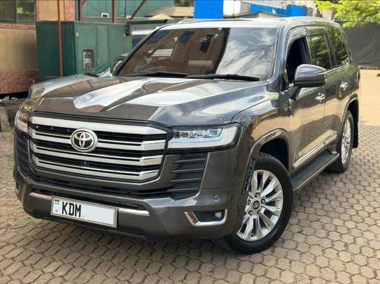 Toyota Land Cruiser ZX 2015 SUV Dark Grey Excellent image 9