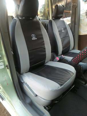 Well fitting car seat covers image 1