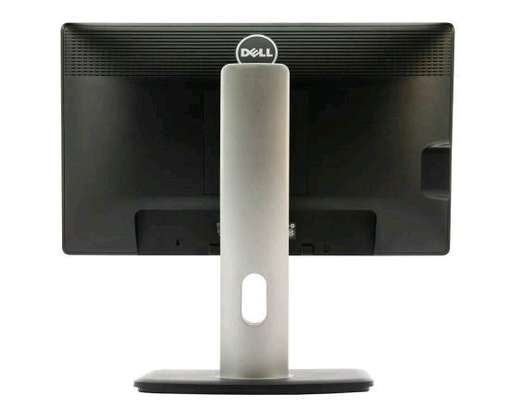 Dell 20 inches monitor image 2