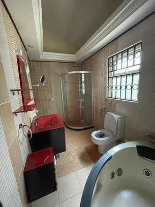 4 Bed House with En Suite at Peponi Road image 7