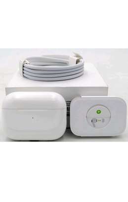 Apple airpods pro 2  2nd gen image 3