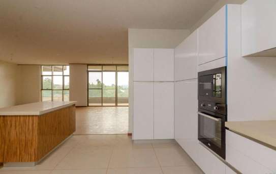 3 Bed Apartment with En Suite at Westlands image 21