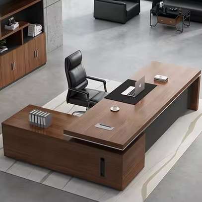 Office Desk: 2 Meter Executive Office Desk image 6