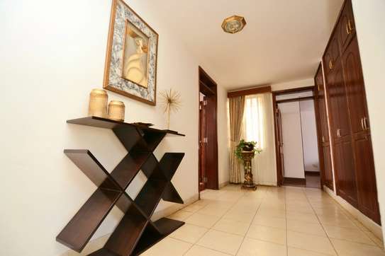 4 Bed Apartment with En Suite at Off Waiyaki Way image 13