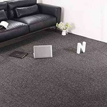 WOVEN WALL TO WALL CARPET image 1