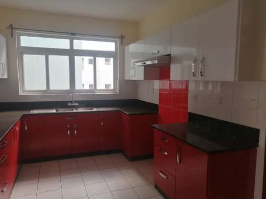 3 Bed Apartment with Aircon in Brookside image 1