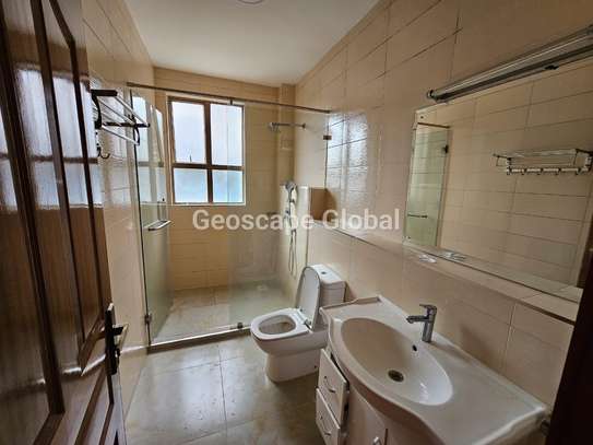 3 Bed Apartment with En Suite in Kileleshwa image 15