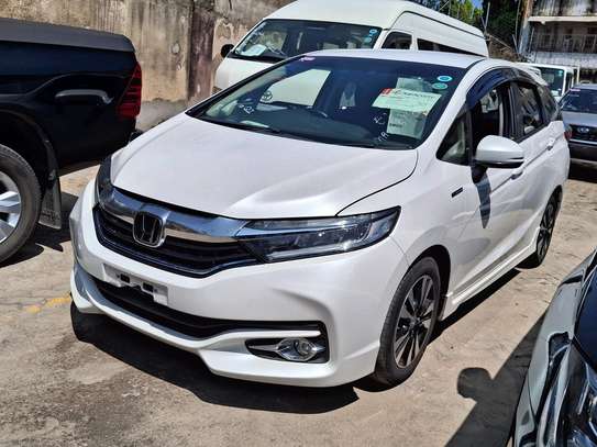 Honda fit shuttle new image 4
