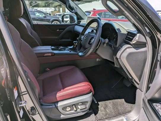 Lexus LX600 black 2023 Sport image 5