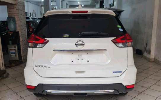 Nissan X-Trail  pearl image 1