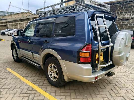 Mitsubishi pajero 4M41 diesel engine auto image 2