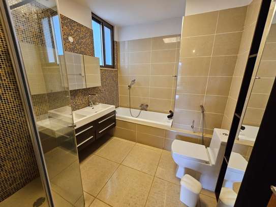 Furnished 3 Bed Apartment with En Suite in Parklands image 16