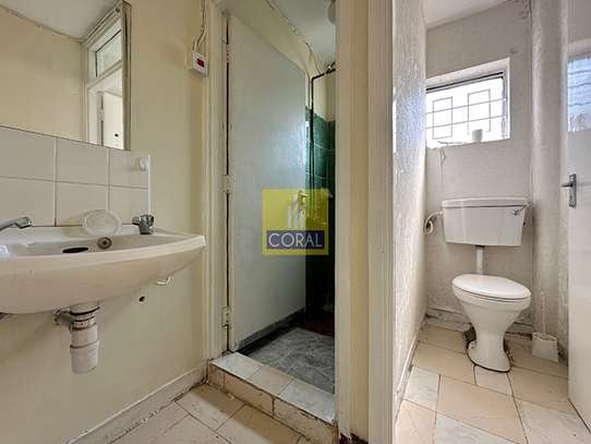 4 Bed House in Langata image 12