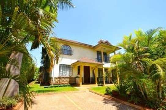 4 Bed House with En Suite at Loresho Ridge image 1
