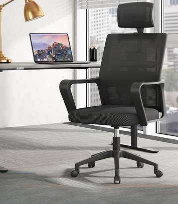 Office Chair: Breathable & Cool Mesh Corporate Seat image 1