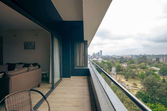 Furnished 2 Bed Apartment with En Suite in Riverside image 4