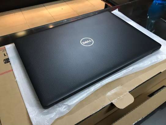 New Dell inspiron 3583 Core i5 8265U touchscren 15.6" image 1