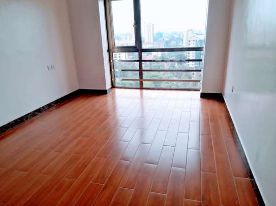 3 Bed Apartment with En Suite in Kilimani image 13