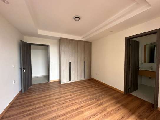 Serviced 3 Bed Apartment with En Suite in Kileleshwa image 8